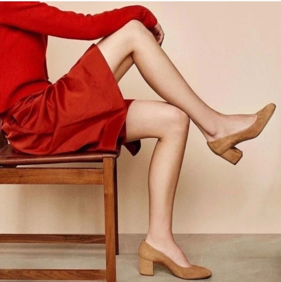 NWOT Margaux 'The Heel' Suede Pumps - Picture 10 of 10